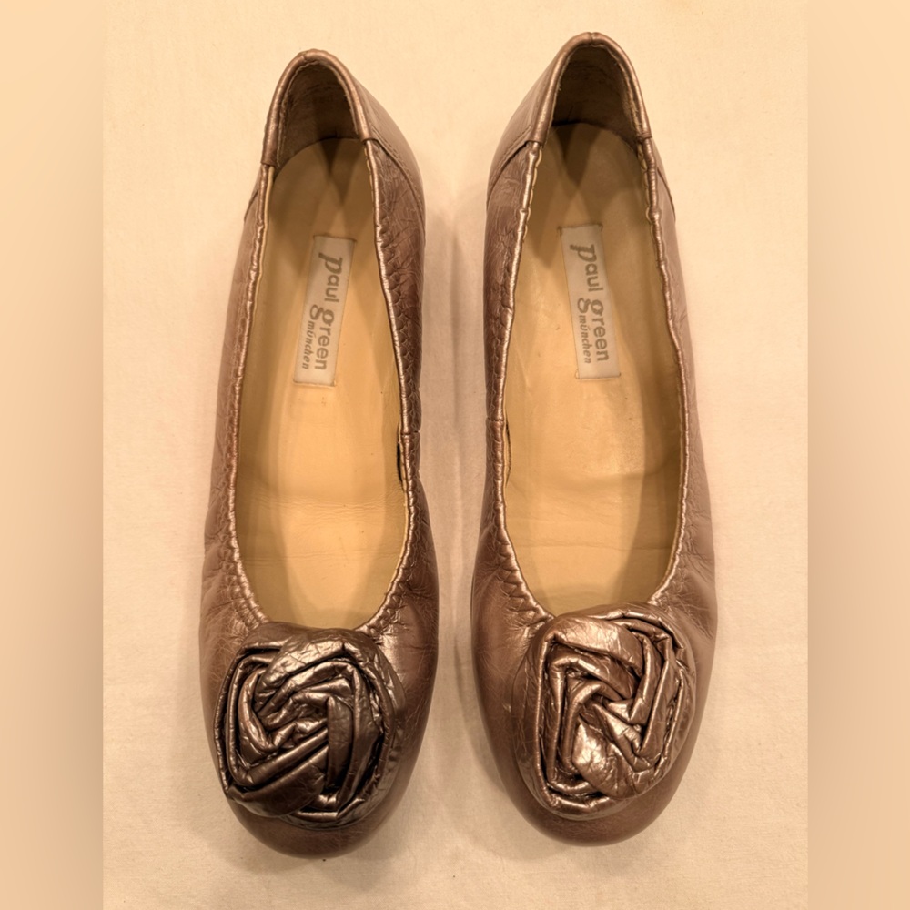 Paul Green‎ Metallic Bronze Leather Ballet Flats Rosette Toe Comfort Shoe